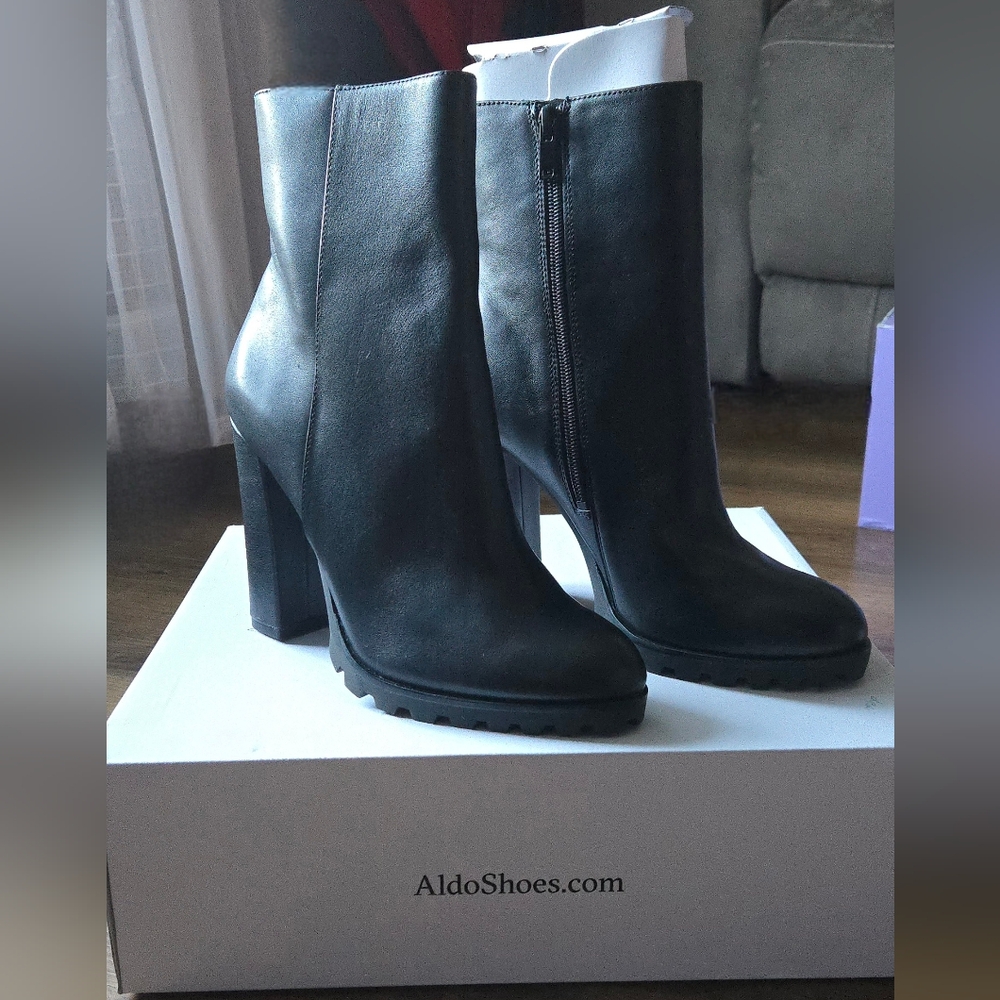 Aldo Women's Sleek Black Heeled Boots
